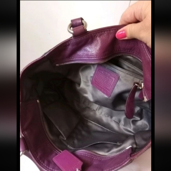 Coach East West Purse Tote Bag Womens Purple Medium F15235 Studded Leather Y2K - Picture 4 of 10